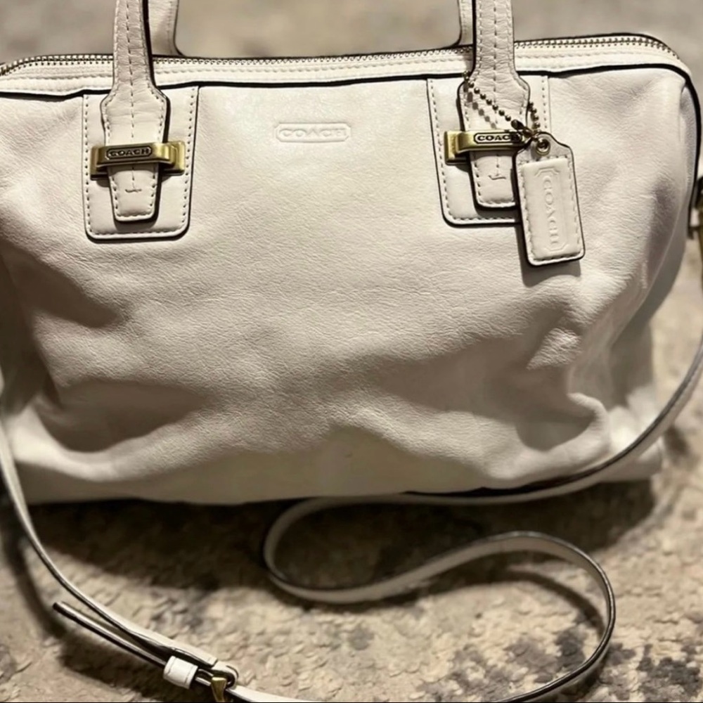 Coach off white leather purse